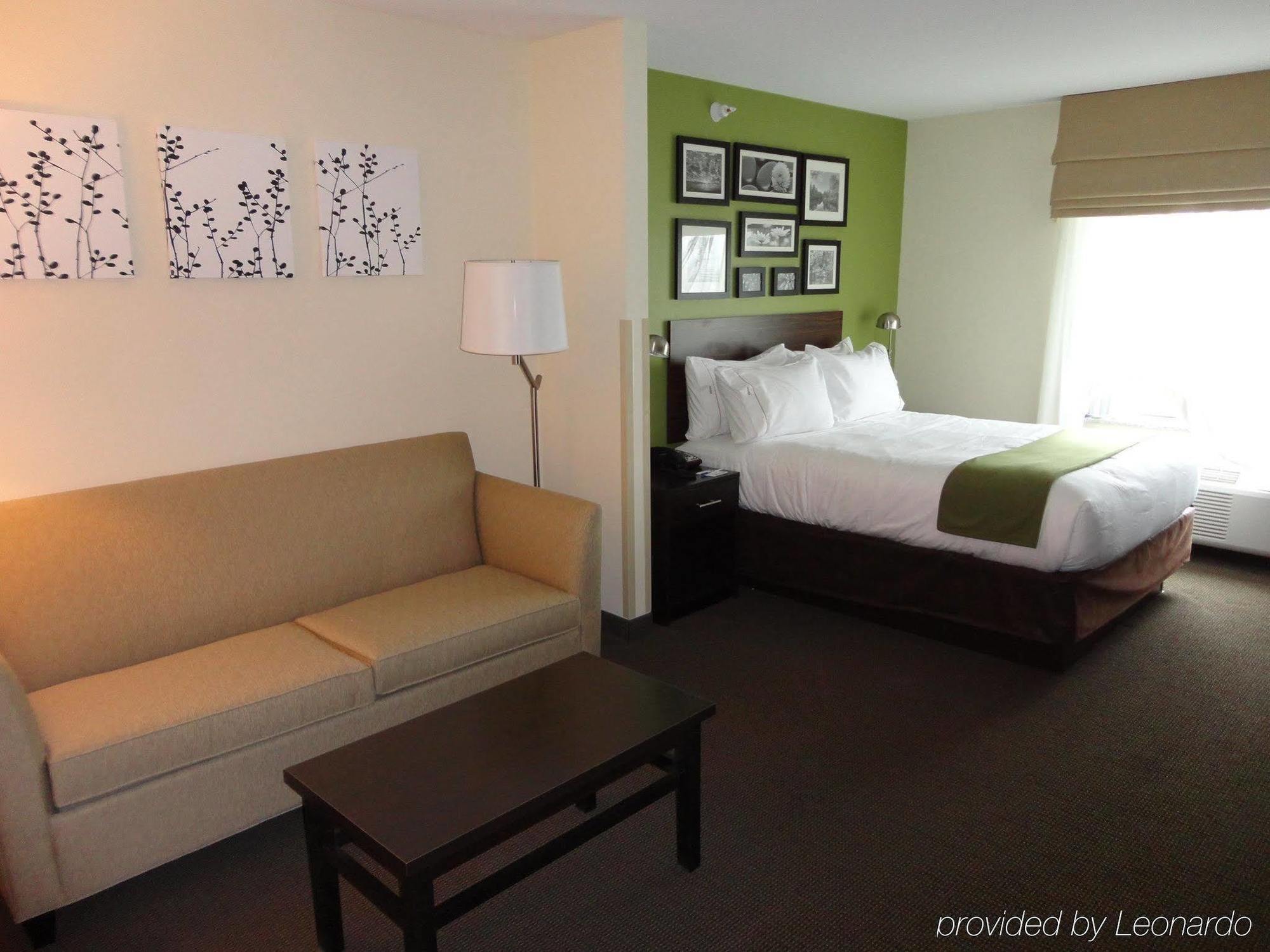 Holiday Inn Express Hotel & Suites Rogers By Ihg Exteriör bild